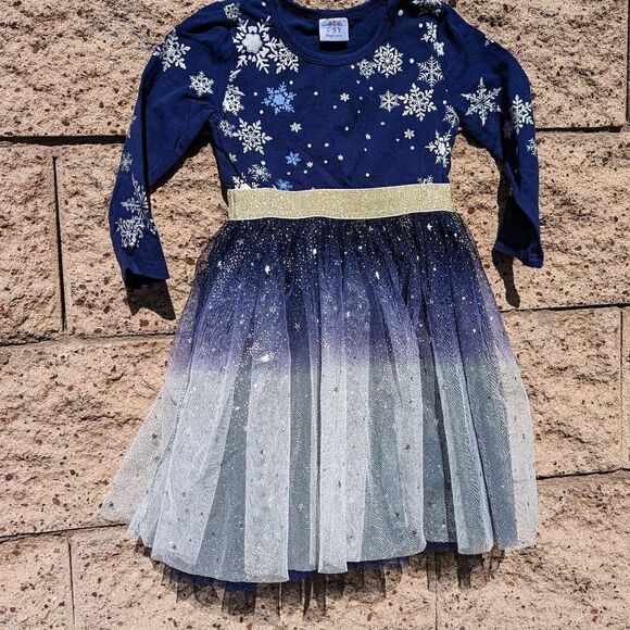Little girls sparkle snowflake holiday dress - Picture 6 of 14